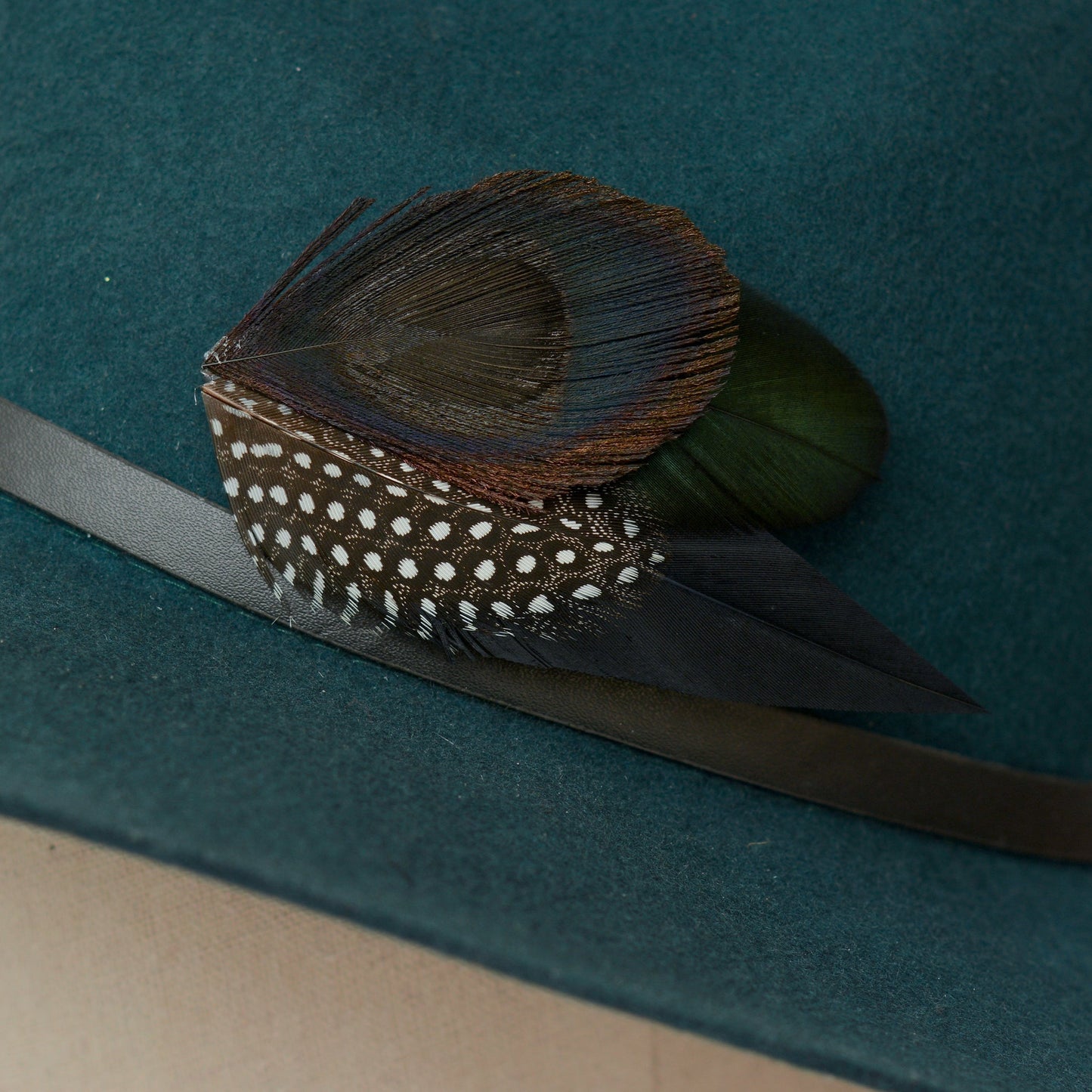 Black Peacock Eye Feather Boutonnier / Feather Hat Pin No.72