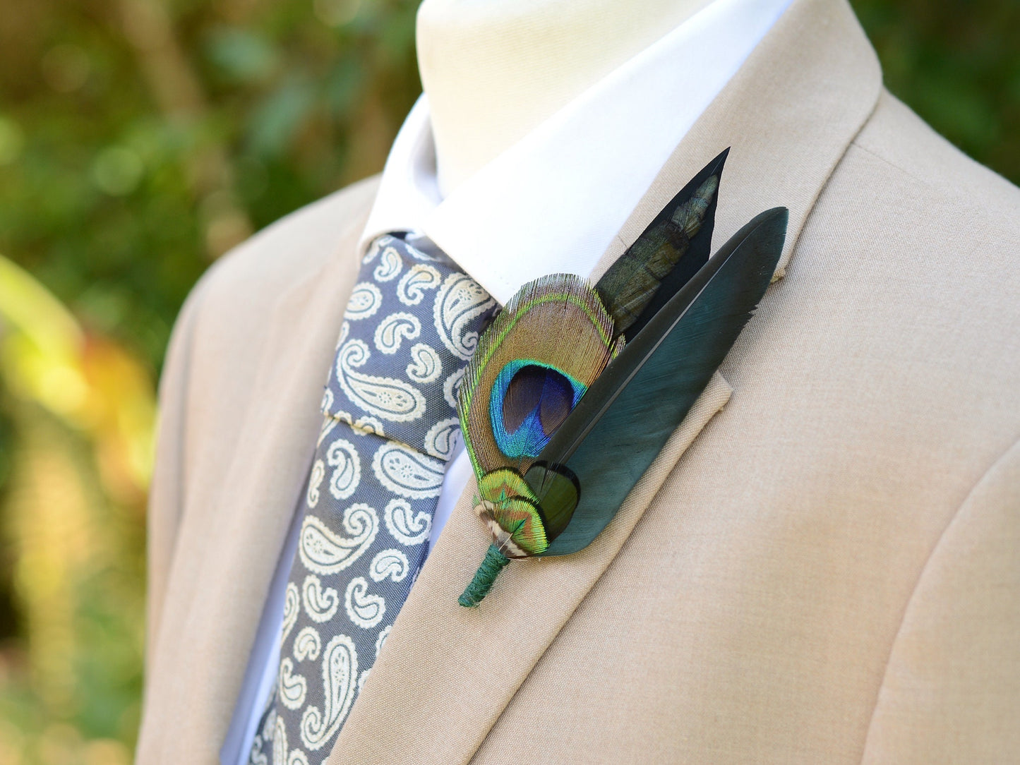 Peacock Feather Hat Pin in Green and Black | Peacock Feather Boutonniere | Peacock Feather Brooch