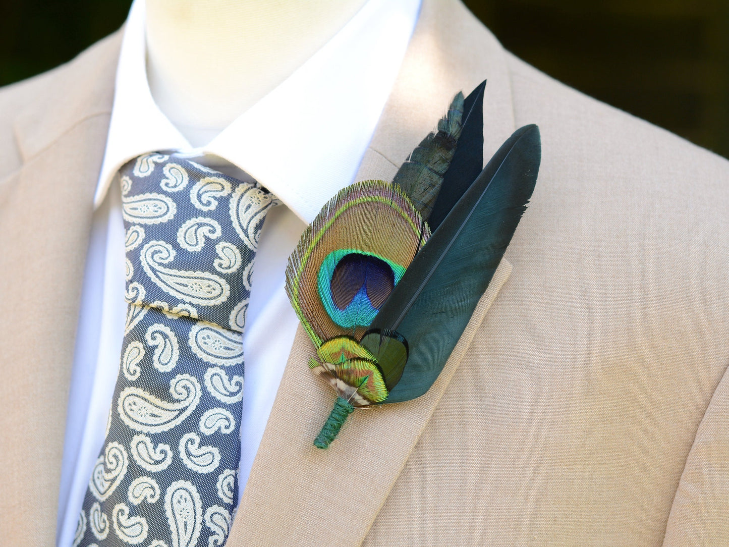 Peacock Feather Hat Pin in Green and Black | Peacock Feather Boutonniere | Peacock Feather Brooch