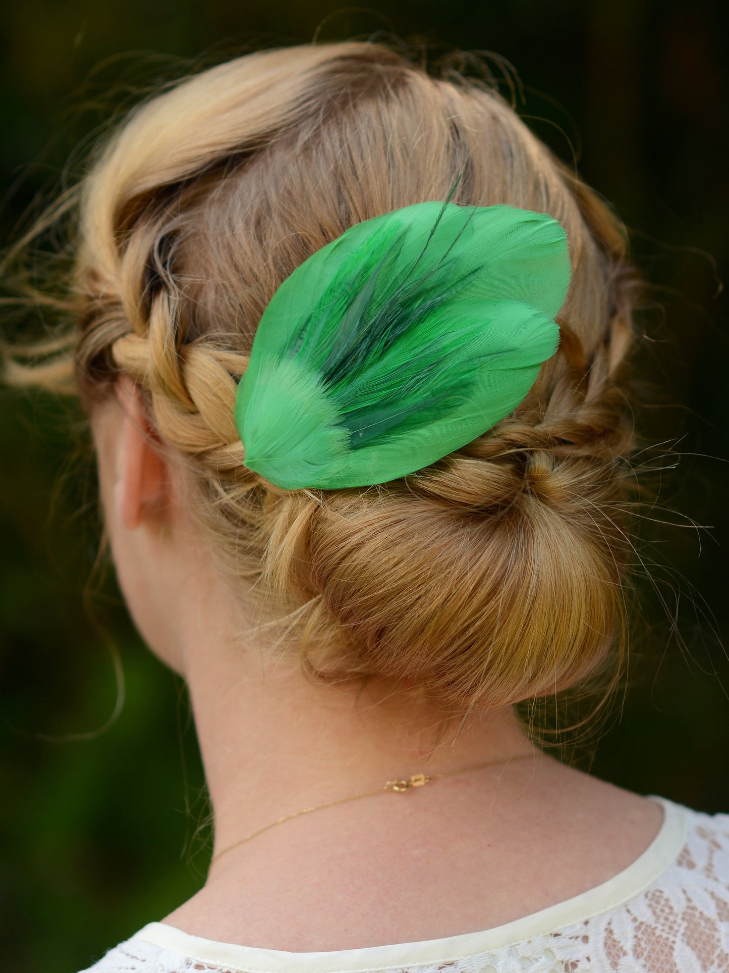 Feather Hair Clip in Emerald Green | Feather Fascinator | Feather Headpiece | Bridal Hair Clip | Bridesmaids Hair Clip