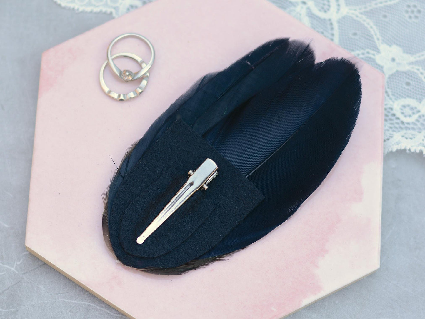 Black and Green Feather Hair Clip | Black Feather Fascinator | Bridal Hair Clip | Bridesmaid Hair Clip | Wedding Fascinator