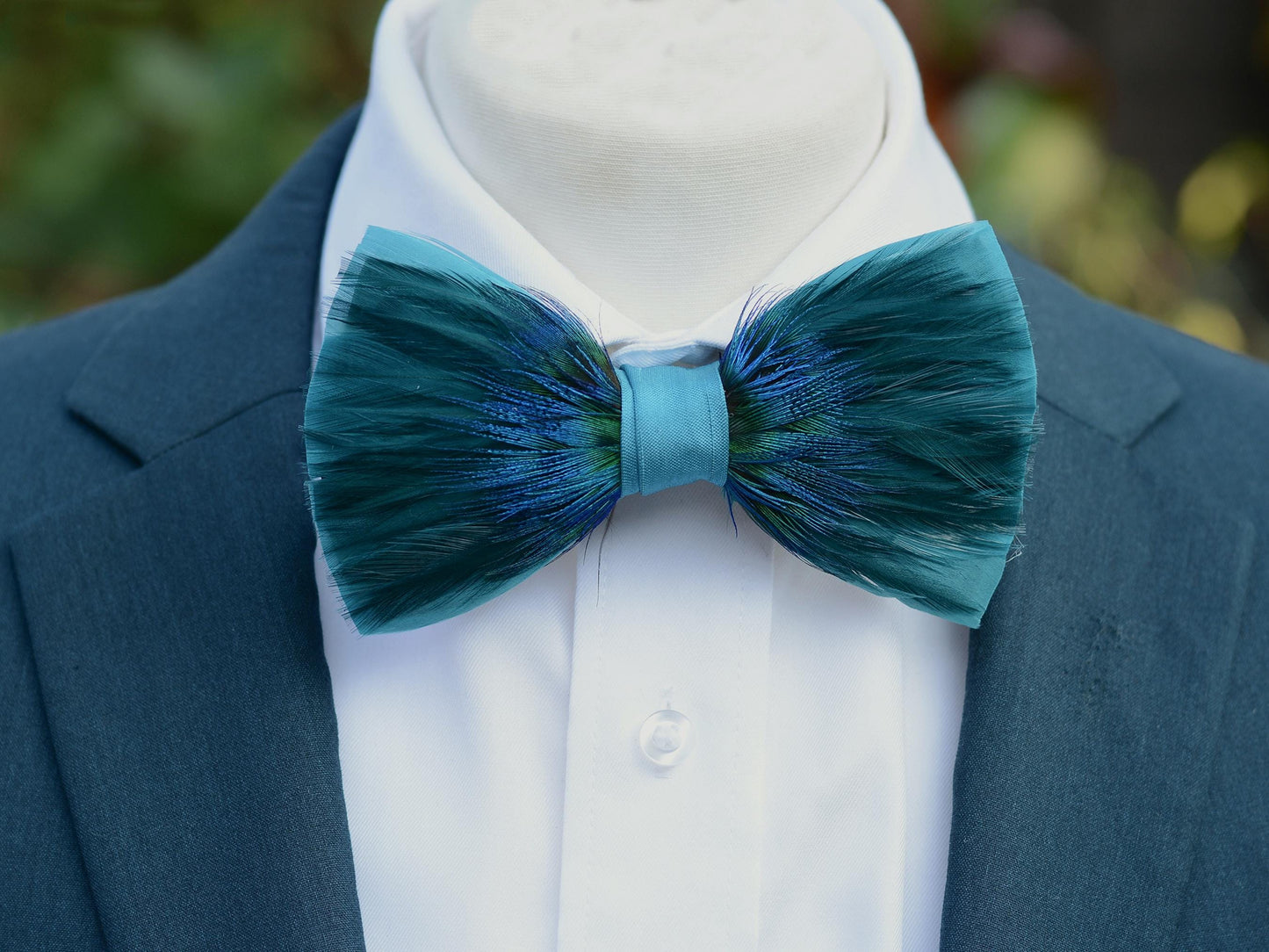 Teal and Peacock Feather Bow Tie | Turquoise Bow Tie | Blue Bow Tie | Peacock Bow Tie | Groom Outfit | Feather Neck Tie | Mens Gift