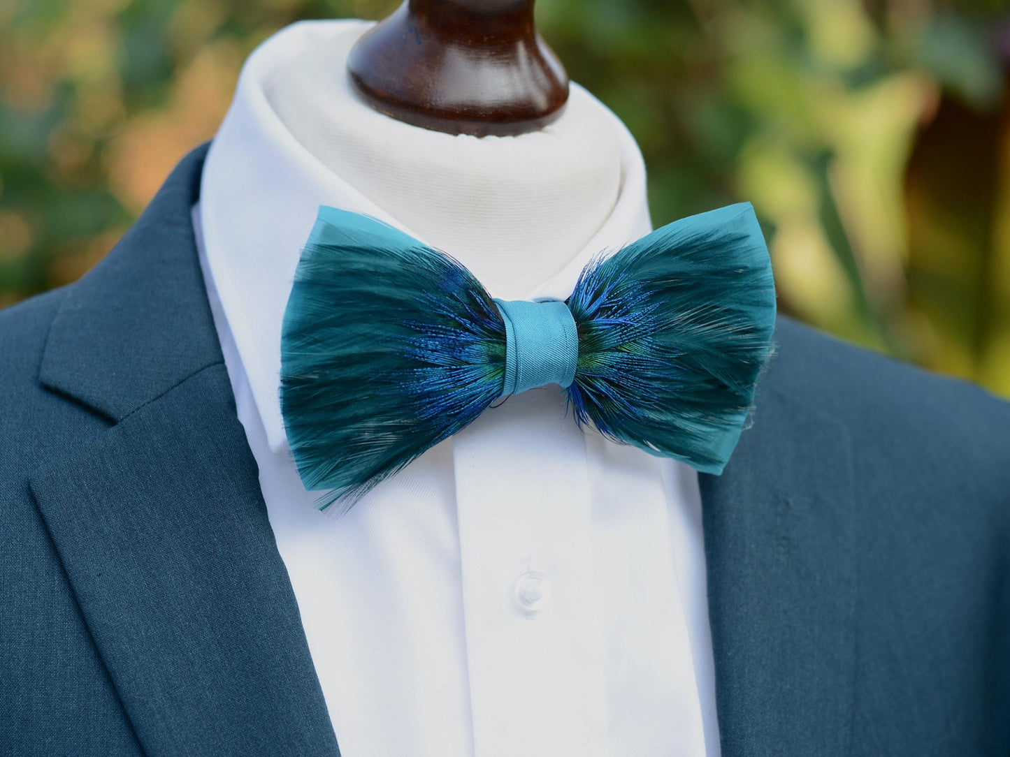 Teal and Peacock Feather Bow Tie | Turquoise Bow Tie | Blue Bow Tie | Peacock Bow Tie | Groom Outfit | Feather Neck Tie | Mens Gift