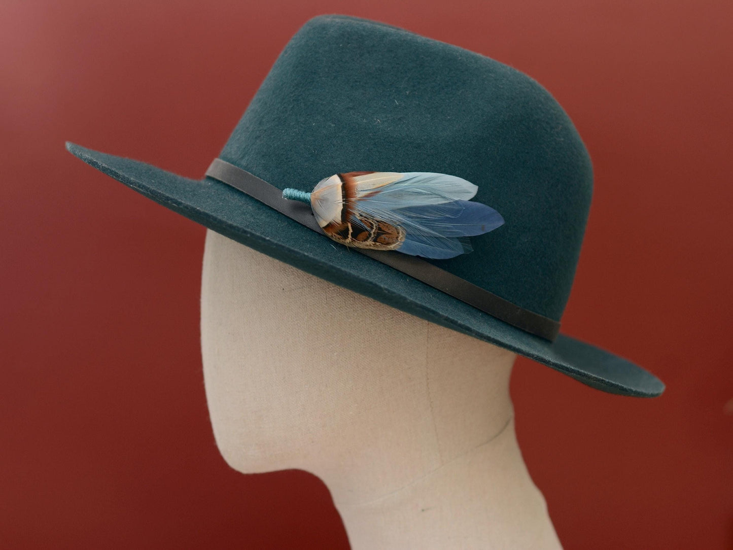Feather Hat Pin in Ombre Blue Pheasant and Duck Feathers | Duck Feather Boutonniere |Pheasant Feather Brooch