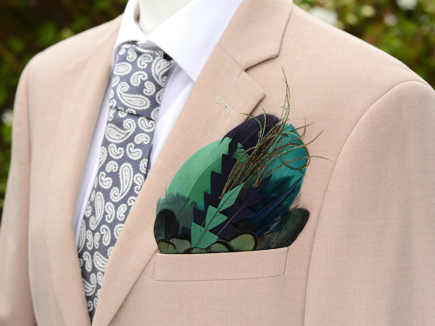 Feather Pocket Square in Deep Green and Black No.226 | Grooms Accessory