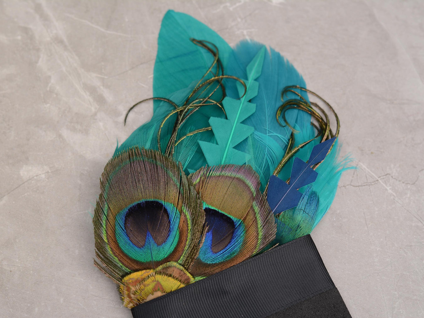 Peacock Feather Pocket Square in Teal and Turquoise Green No.215 | Suit Accessory | Feather Neck Tie | Grooms Outfit | Groomsmen Gift