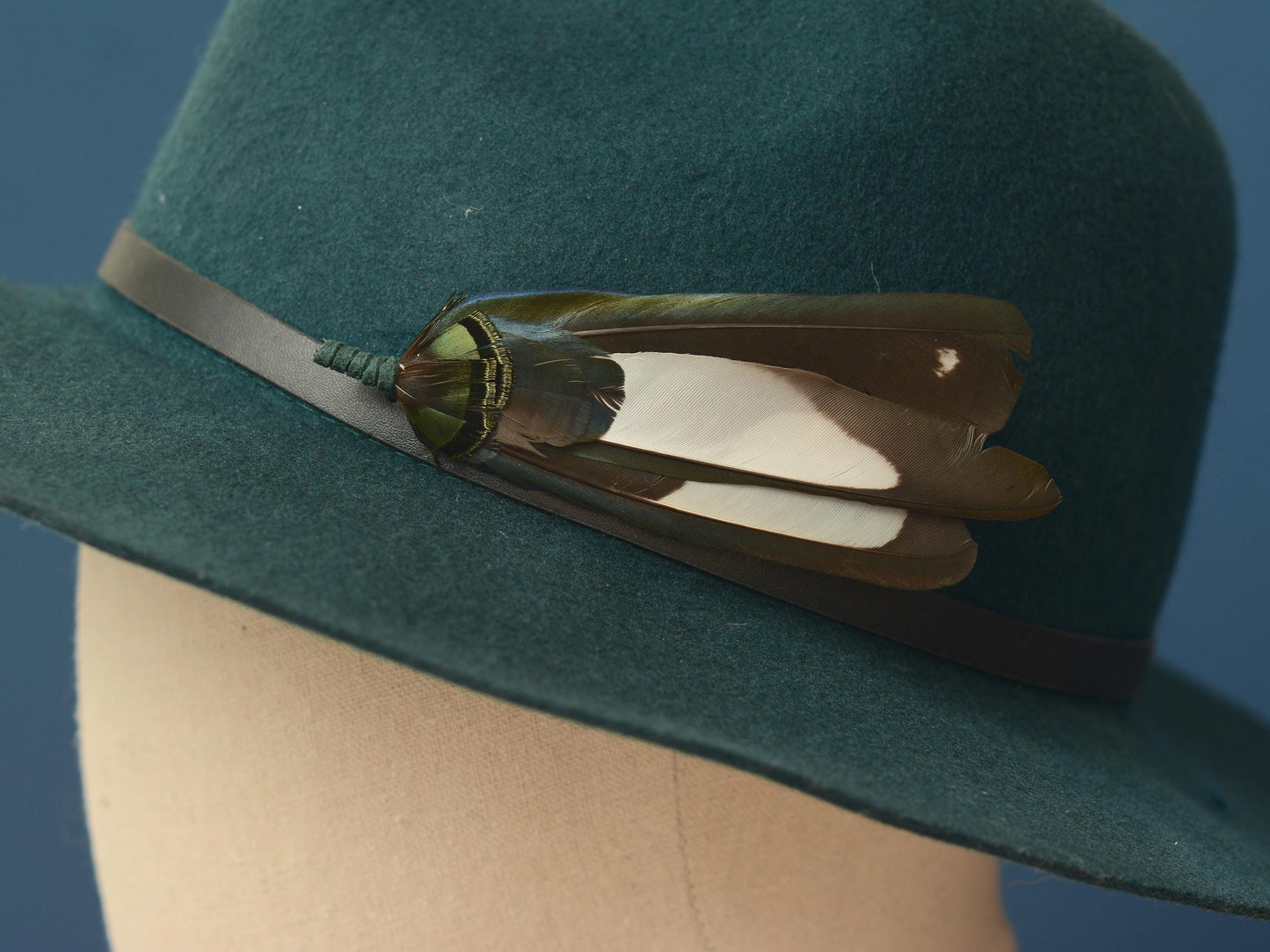 Magpie Feather Monochrome Brooch Pin No.6 | Feather Boutonniere | Feather Lapel Pin | Feather Hat Pin