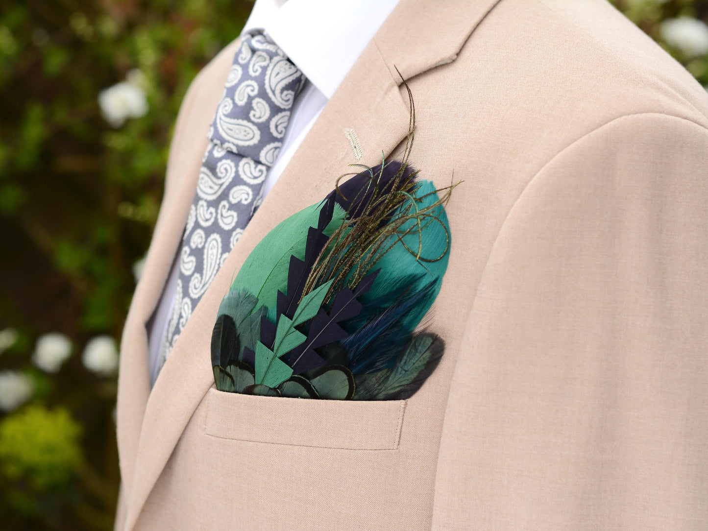 Feather Pocket Square in Deep Green and Black No.226 | Grooms Accessory
