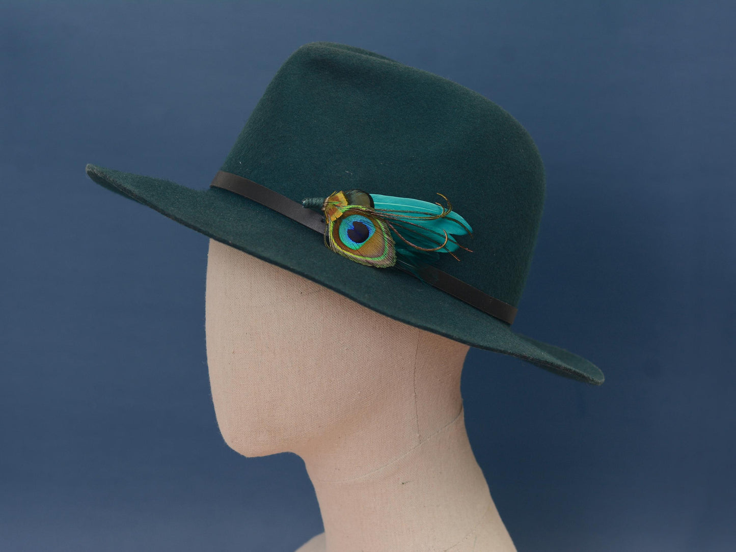 Teal Peacock Feather Boutonniere | Peacock Feather Corsage | Peacock Feather Brooch