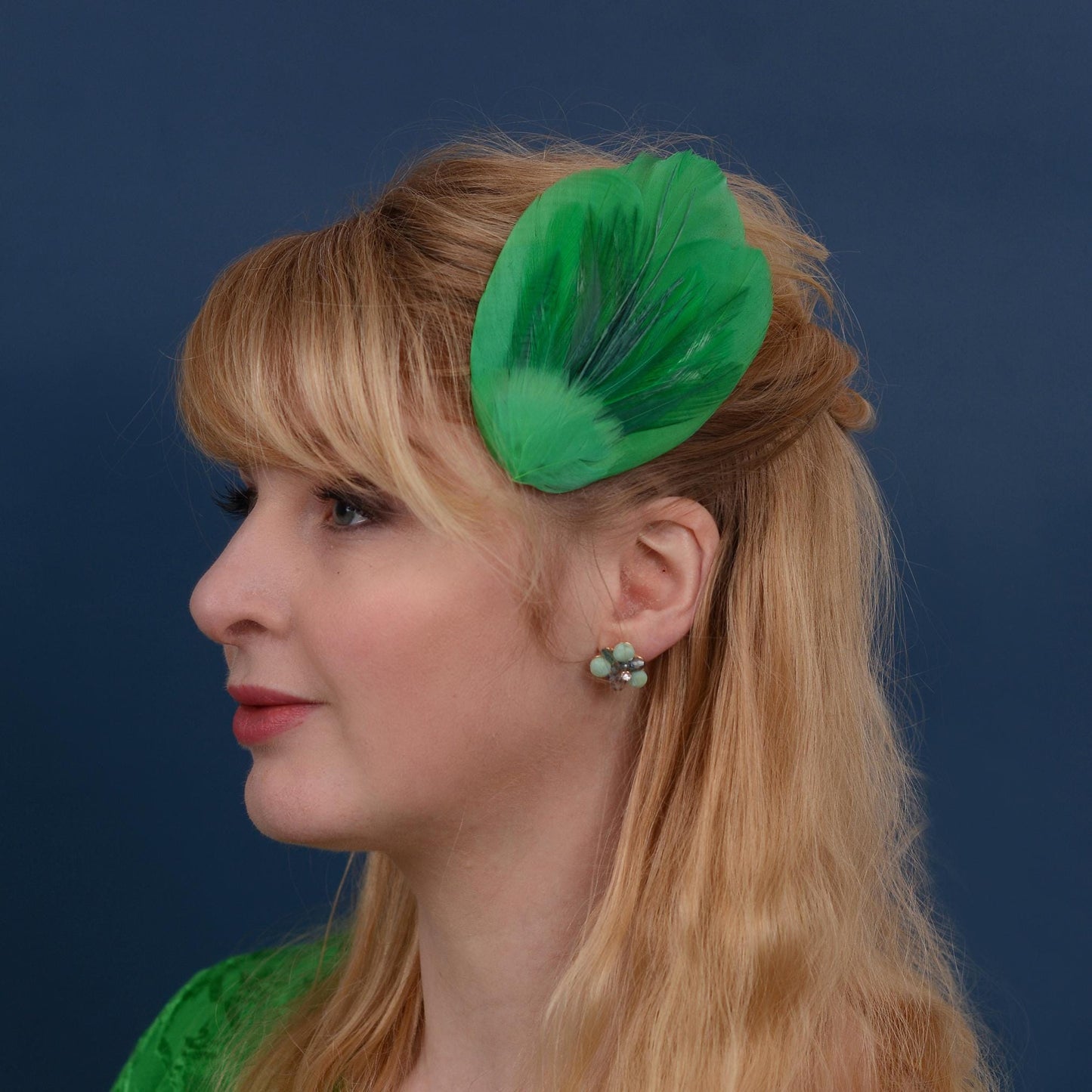 Feather Hair Clip in Emerald Green | Feather Fascinator | Feather Headpiece | Bridal Hair Clip | Bridesmaids Hair Clip