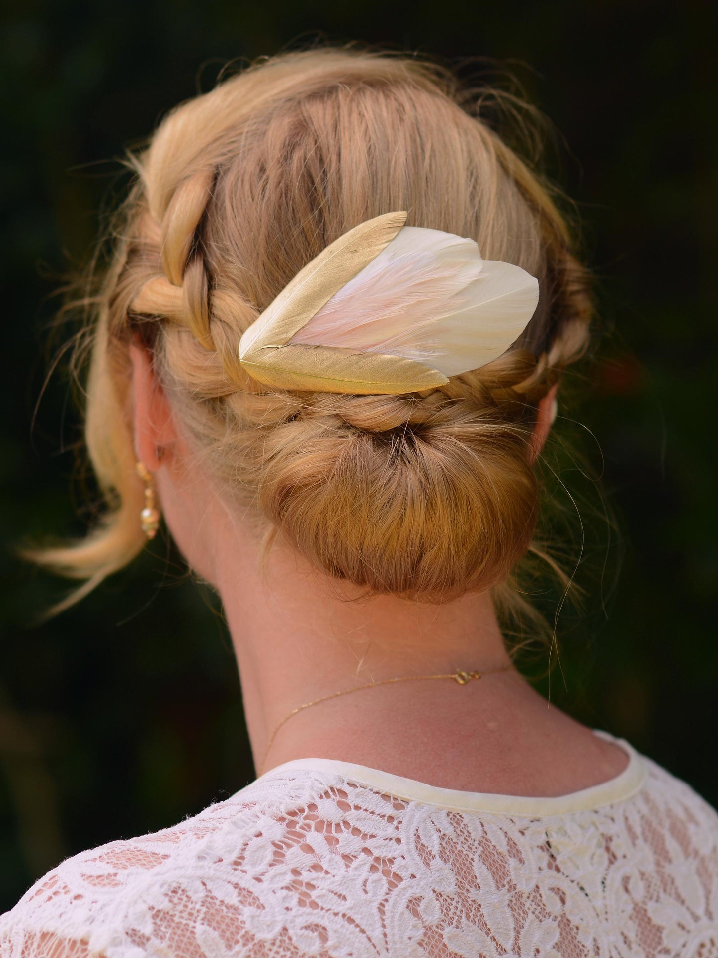 Feather Hair Clip in Ivory and Gold | Feather Fascinator | Ivory Feather Headpiece | Bridal Hair Clip | Bridal Headpiece | Bridesmaids