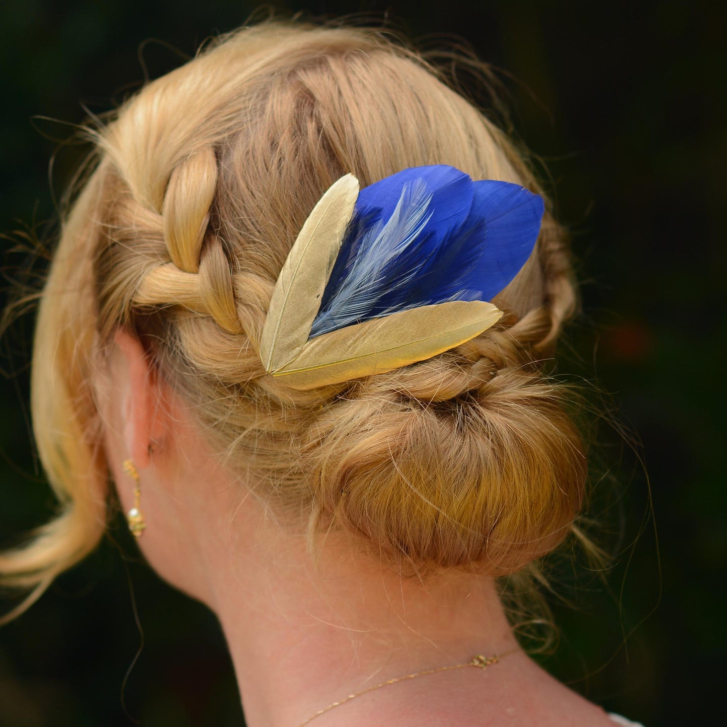 Feather Hair Clip in Cobalt Blue and Gold | Royal Blue Feather Fascinator | Feather Headpiece | Bridal Hair Clip | Bridesmaids