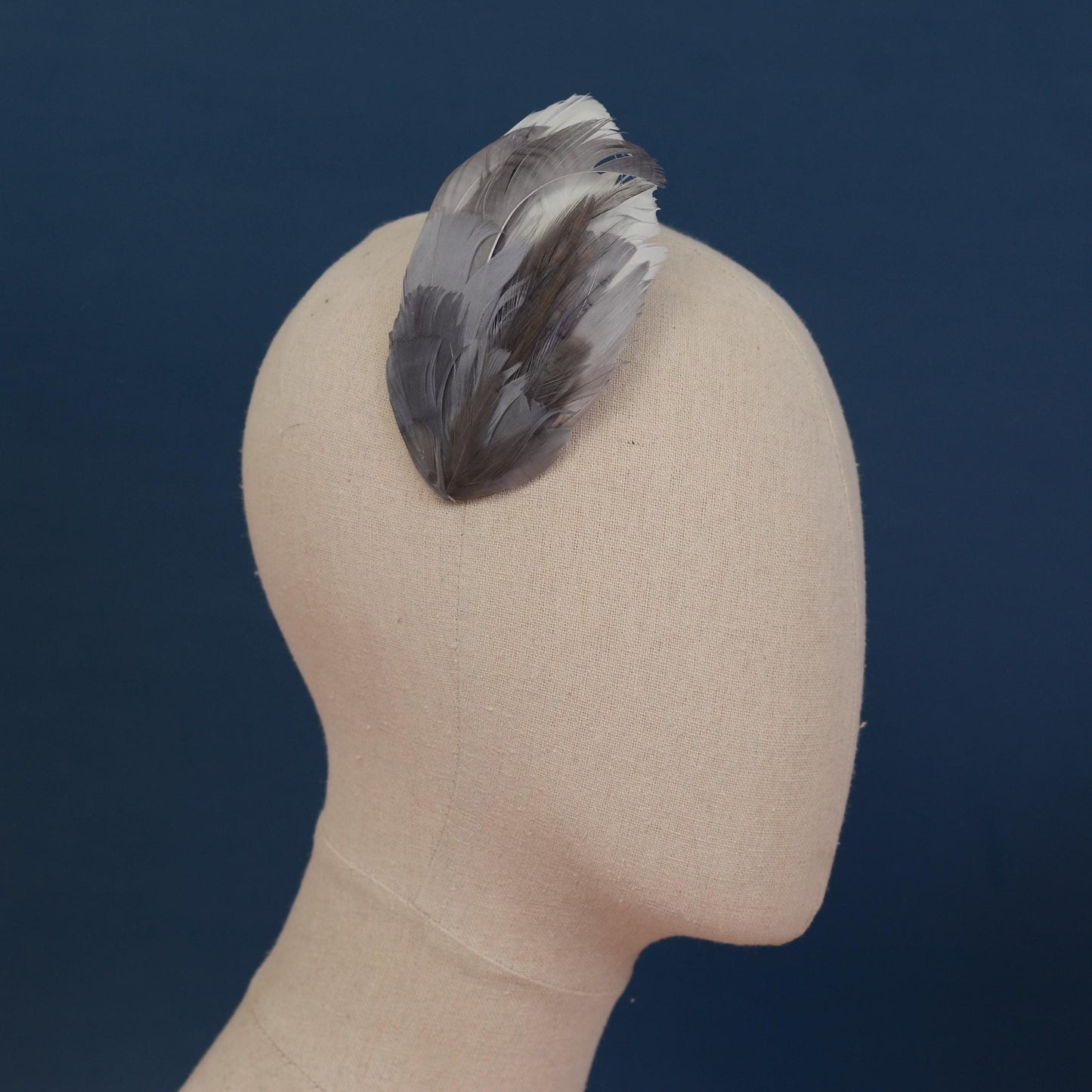 Feather Hair Clip in Silver Grey | Feather Fascinator | Feather Headpiece | Wedding Fascinator | Bridal Headpiece