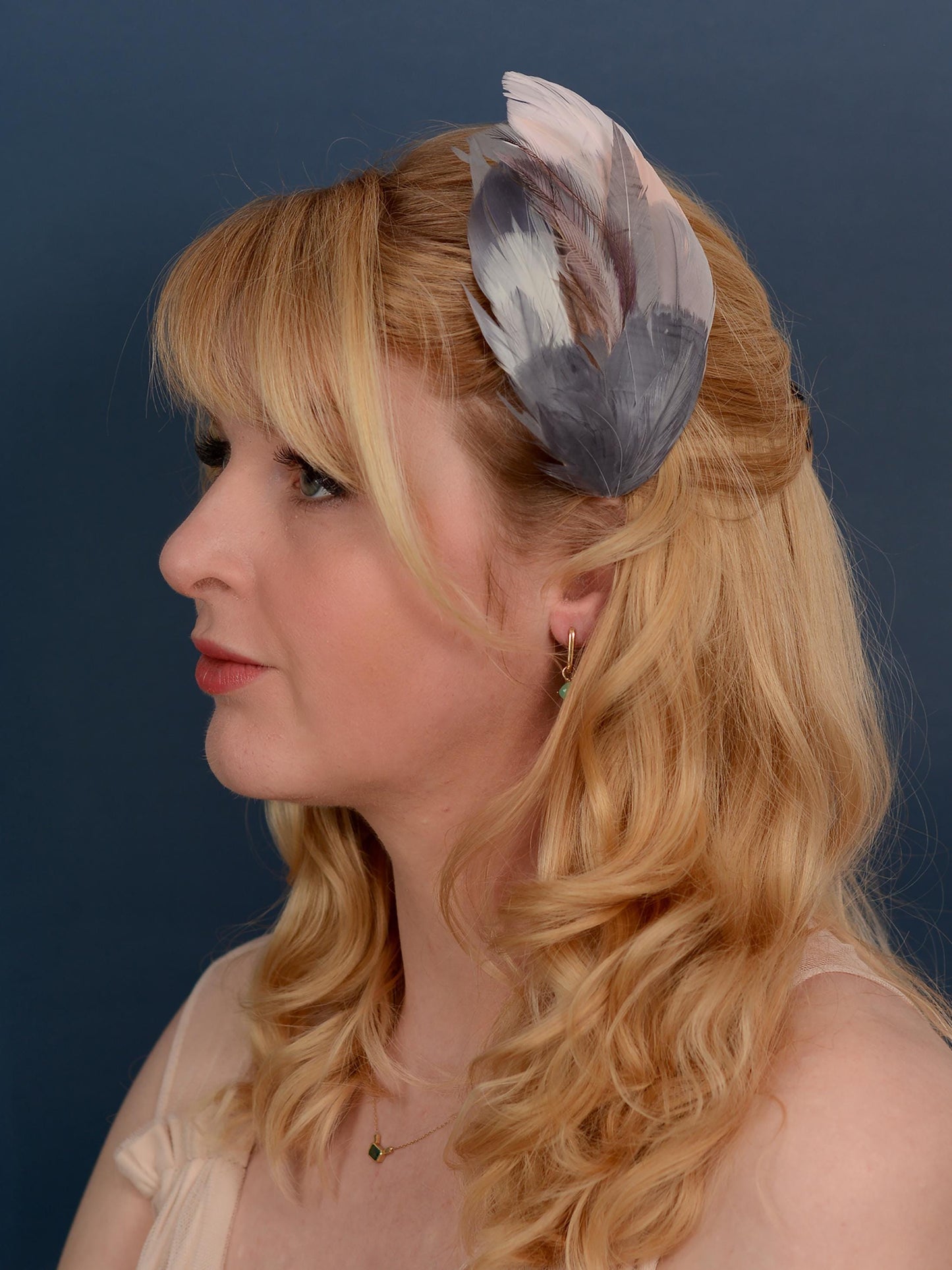 Feather Hair Clip in Silver Grey and Blush Pink | Feather Fascinator | Feather Headpiece | Wedding Fascinator | Bridal Headpiece