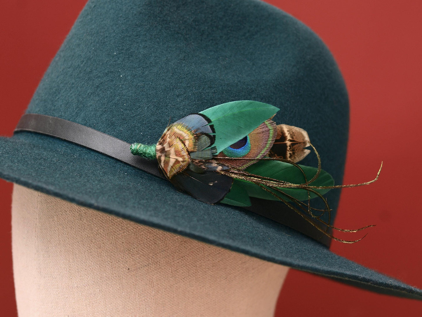 Green Peacock Feather Hat Pin / Brooch Pin No.273 | Feather Boutonniere | Pheasant Feather Brooch | Feather Hat Pin
