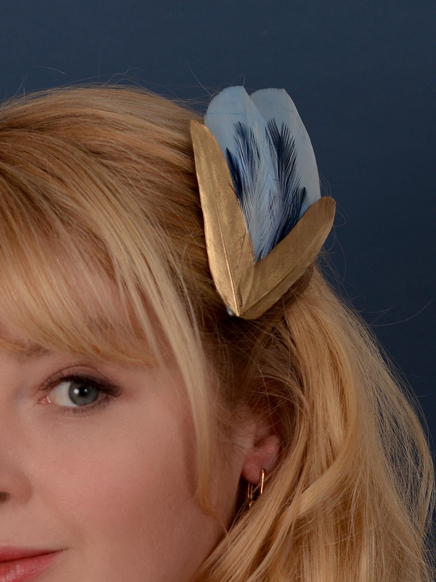 Feather Hair Clip in Sky Blue and Gold | Royal Blue Feather Fascinator | Feather Headpiece | Bridal Hair Clip | Bridesmaids