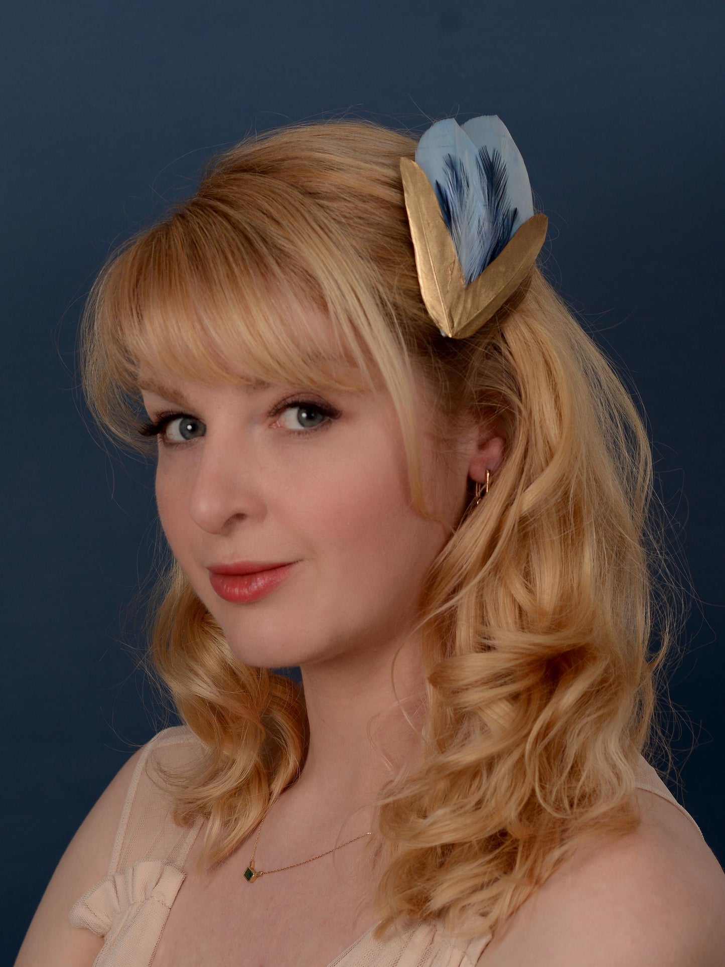 Feather Hair Clip in Sky Blue and Gold | Royal Blue Feather Fascinator | Feather Headpiece | Bridal Hair Clip | Bridesmaids