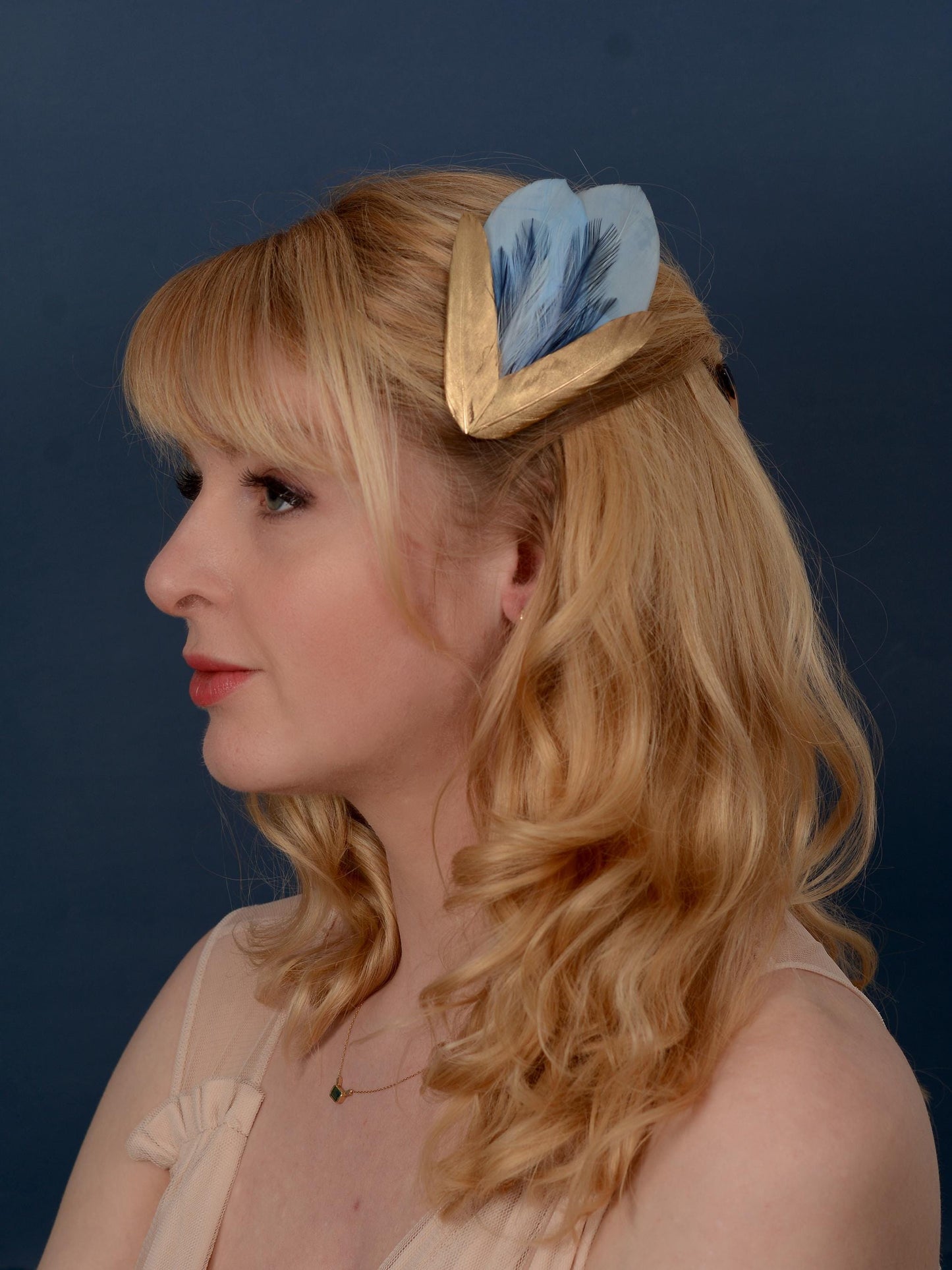 Feather Hair Clip in Sky Blue and Gold | Royal Blue Feather Fascinator | Feather Headpiece | Bridal Hair Clip | Bridesmaids