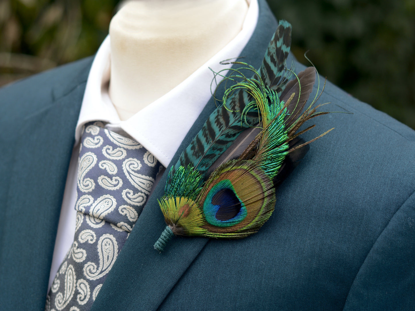 Large Teal Peacock Feather Lapel Pin No.007