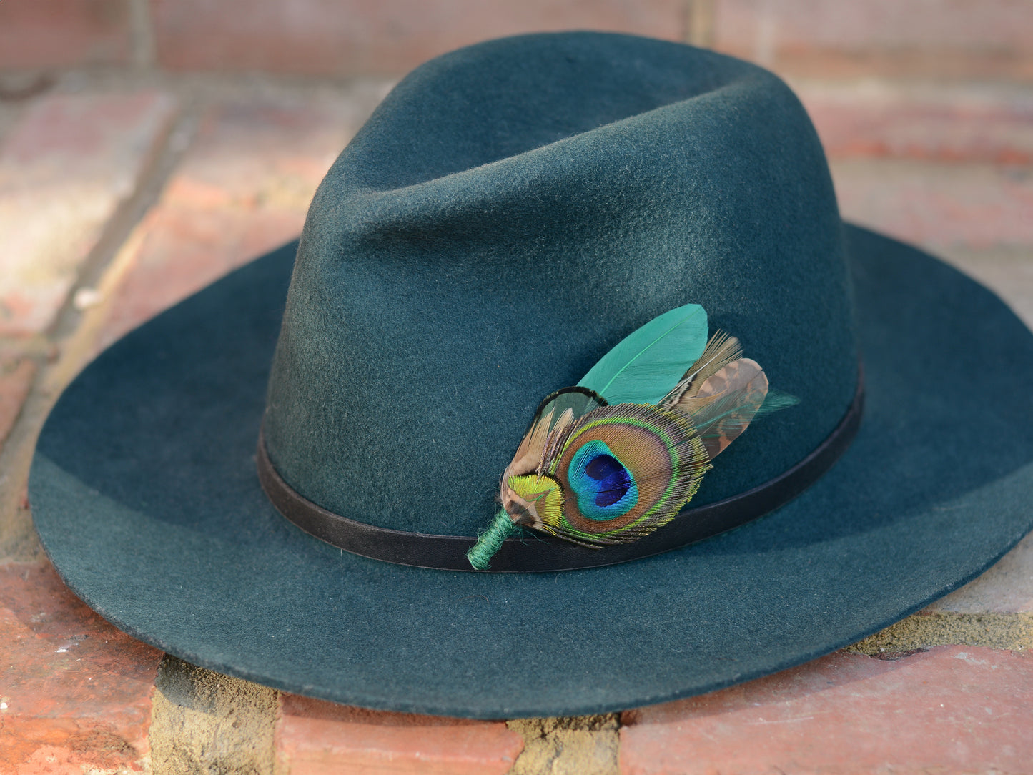 Green Pheasant and Peacock Feather Pin No.042