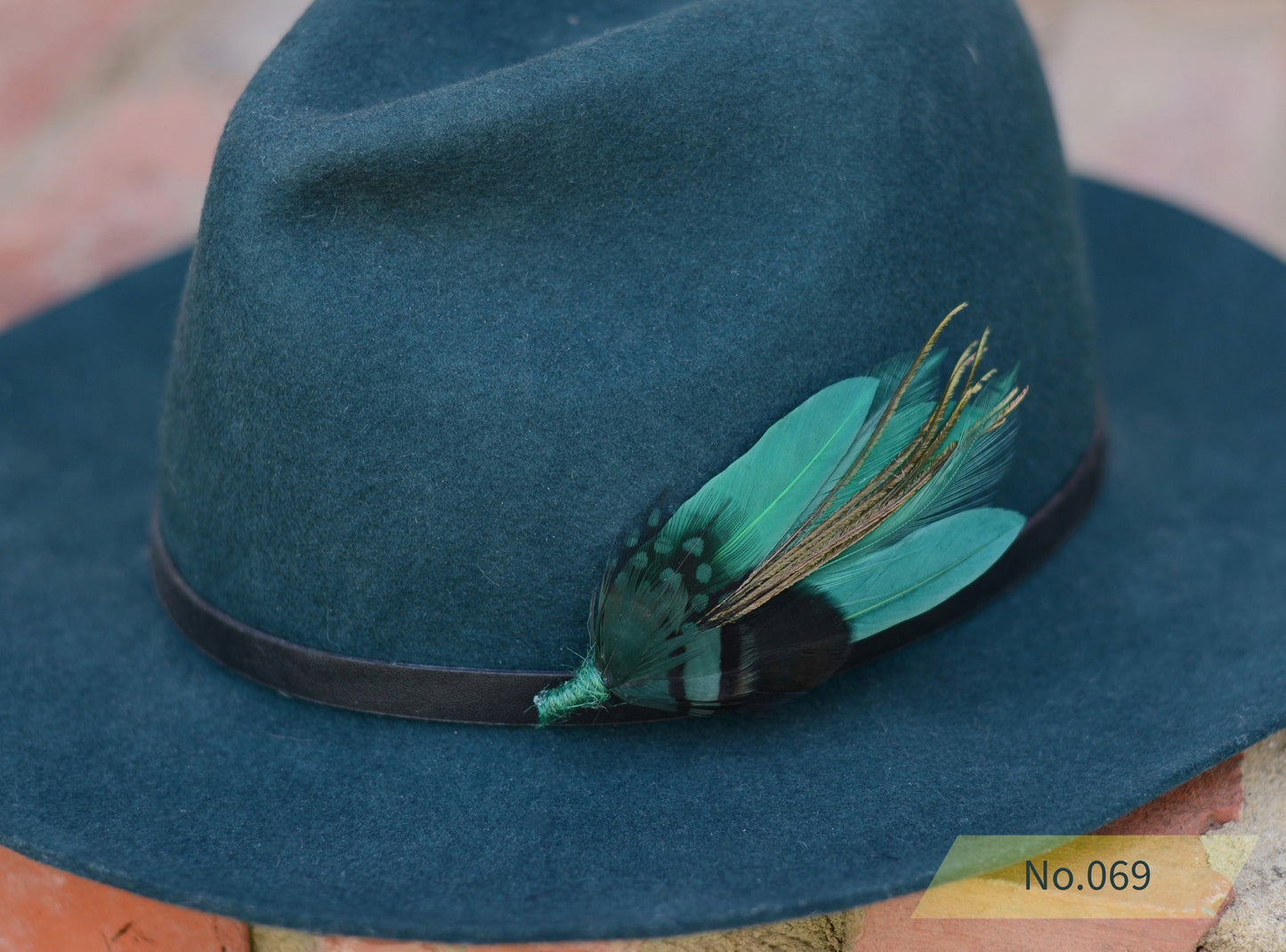 Green Feather Boutonniere No.067 and No.069