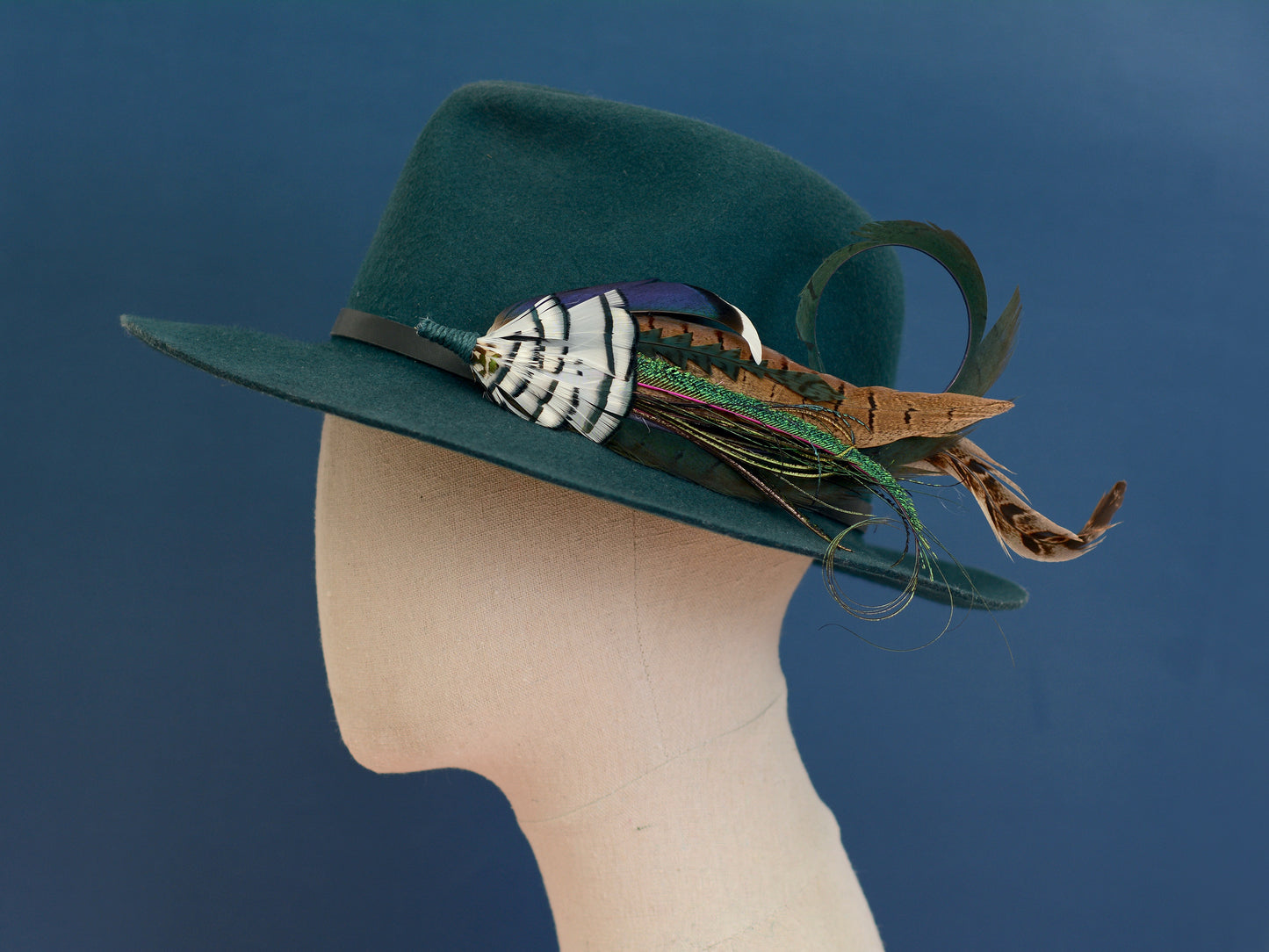 Green, Blue and White Luxury Feather Hat Pin / Lapel Pin No.328