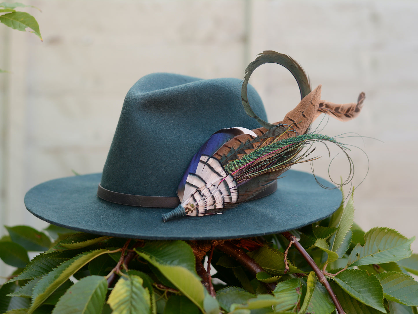 Green, Blue and White Luxury Feather Hat Pin / Lapel Pin No.328
