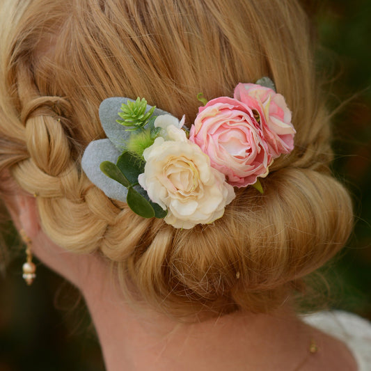 Rose and Ranunculus Hair Clip in Ivory and Blush Pink