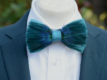 Teal and Peacock Feather Bow Tie | Turquoise Bow Tie | Blue Bow Tie | Peacock Bow Tie | Groom Outfit | Feather Neck Tie | Mens Gift