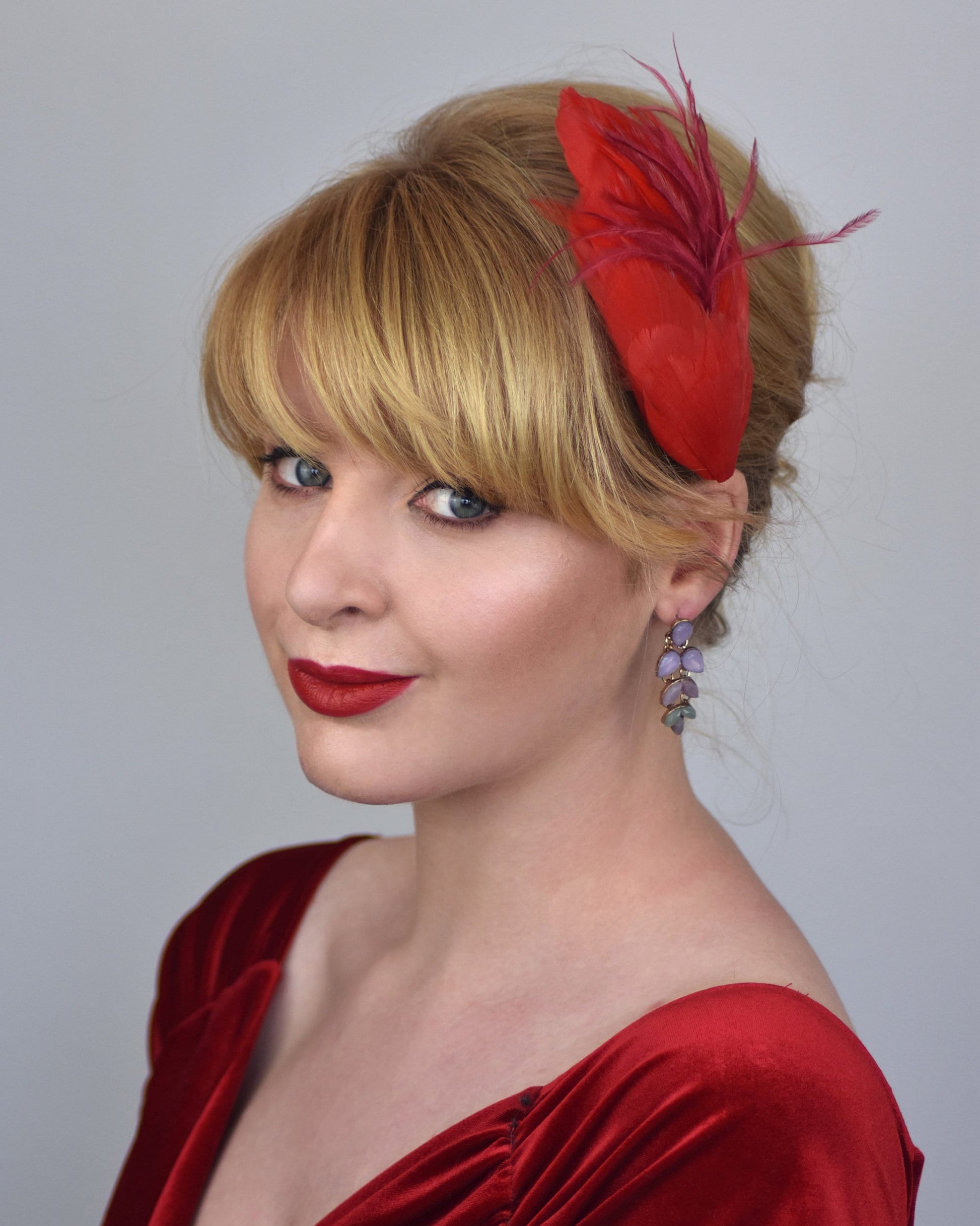 Red Feather Hair Clip | Red Feather Fascinator | Red Feather Headpiece | Red Fascinator | Wedding Fascinator | Bridal Headpiece