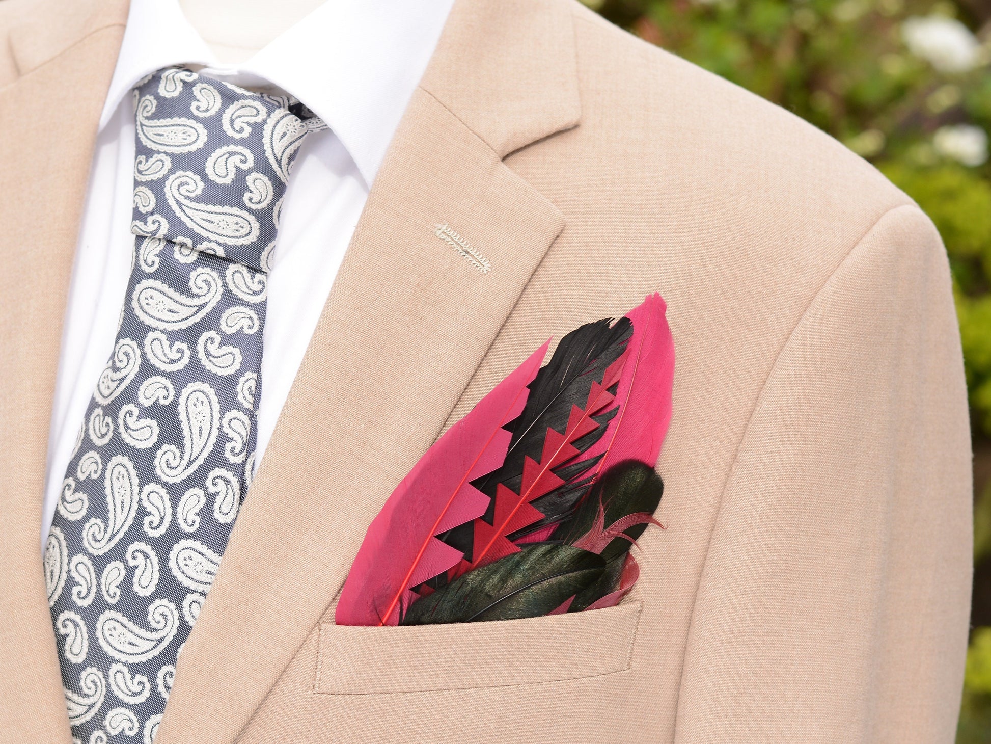 Burgundy and Black Feather Pocket Square No.233 Suit Accessory