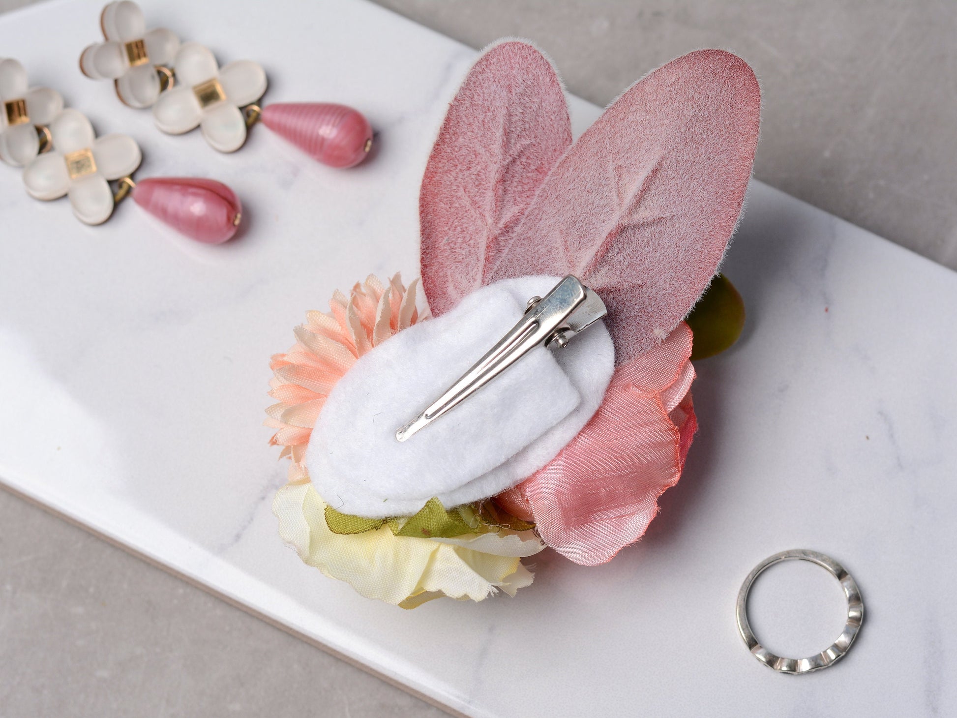 Flower Hair Clip in Coral Pink and Blush, Bridesmaids Flower Hair Piece