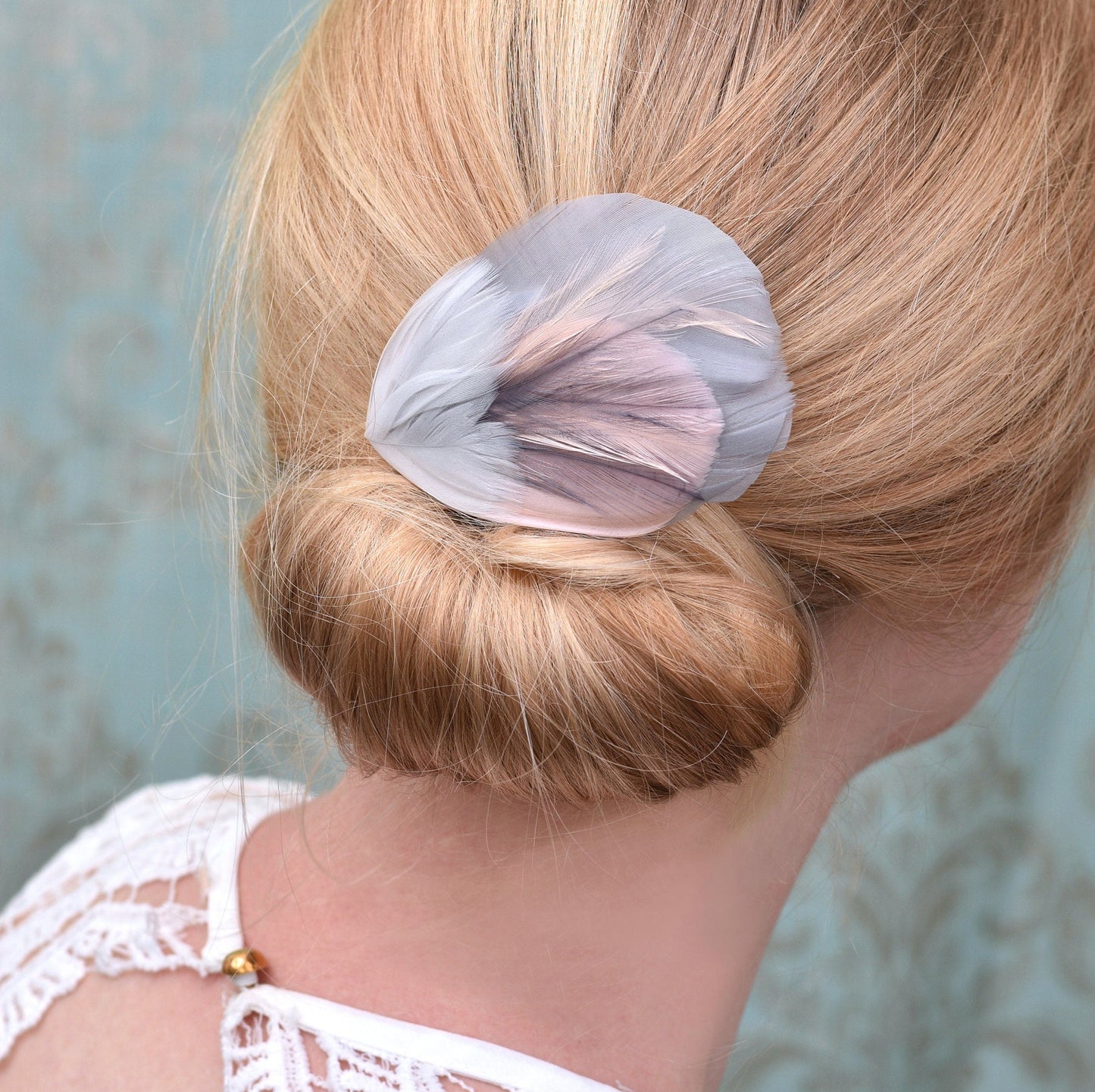 Feather Hair Clip in Grey and Blush Pink | Feather Fascinator | Feather Headpiece | Bridal Hair Clip | Bridesmaids Hair Clip