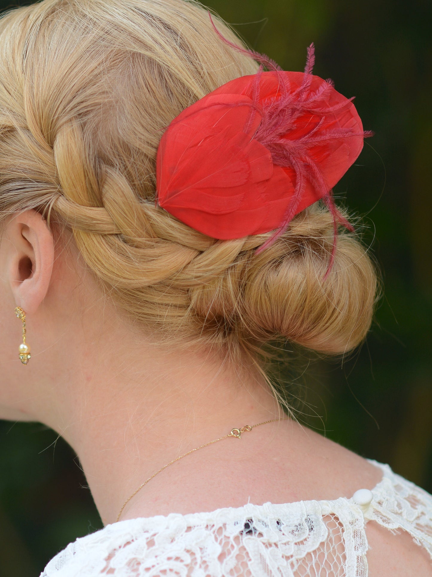 Red Feather Hair Clip | Red Feather Fascinator | Red Feather Headpiece | Red Fascinator | Wedding Fascinator | Bridal Headpiece