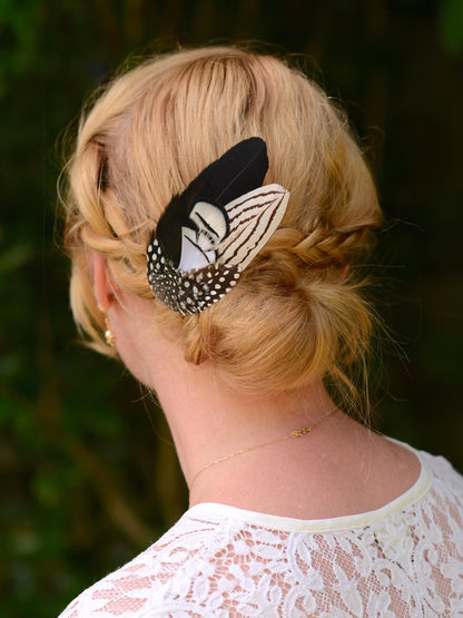 Black and White Feather Hair Clip Fascinator, Monochrome Feather Hair Piece