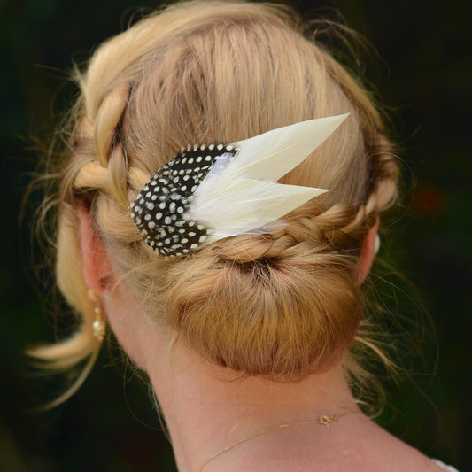 Ivory Feather Hair Clip with Polka Dots | Ivory Feather Fascinator | Ivory Feather Headpiece | Wedding Fascinator | Bridal Headpiece