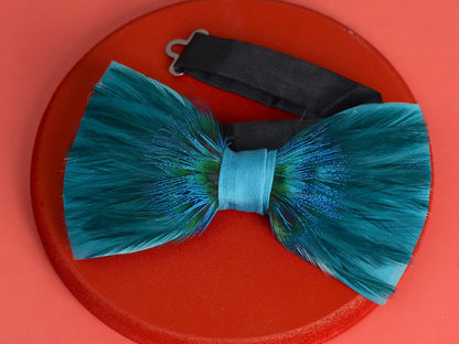 Teal and Peacock Feather Bow Tie | Turquoise Bow Tie | Blue Bow Tie | Peacock Bow Tie | Groom Outfit | Feather Neck Tie | Mens Gift