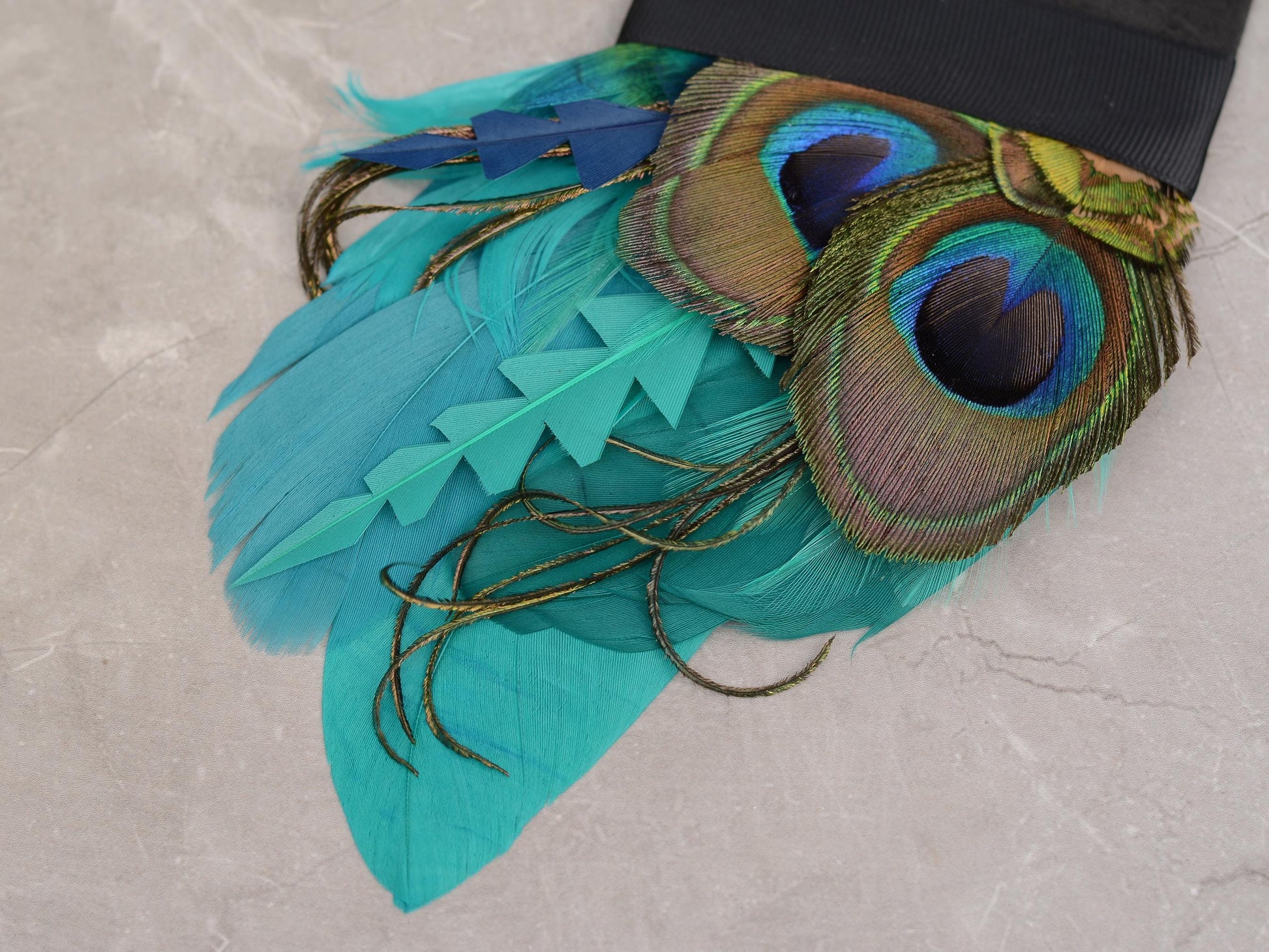 Peacock Feather Pocket Square in Teal and Turquoise Green No.215 | Suit Accessory | Feather Neck Tie | Grooms Outfit | Groomsmen Gift