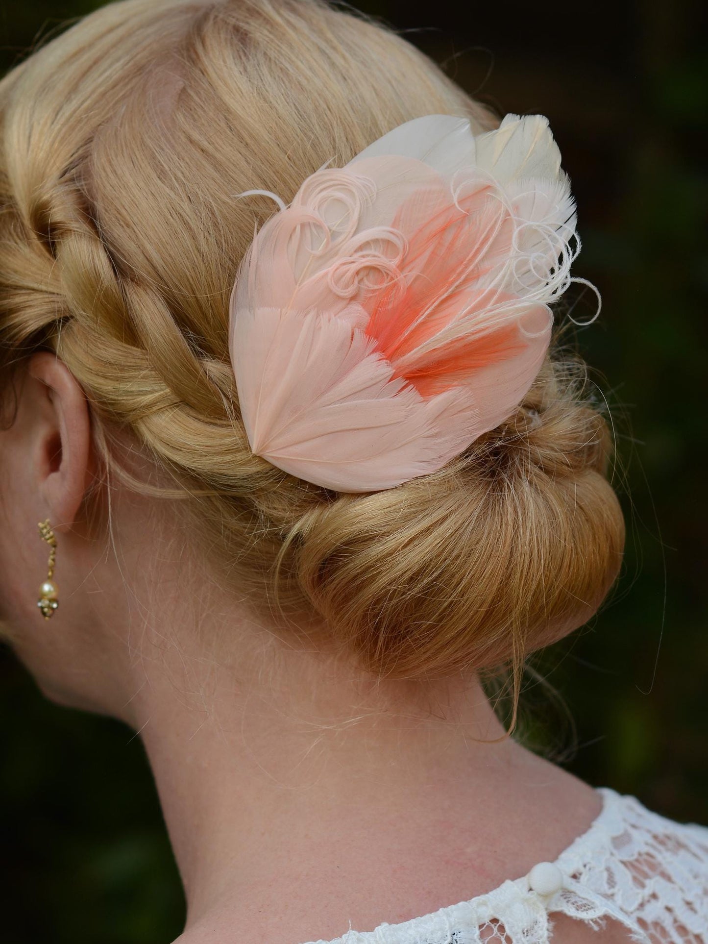 Feather Hair Clip in Ombre Blush Pink and Ivory No.35 | Feather Fascinator | Feather Headpiece | Wedding Fascinator | Bridal Headpiece