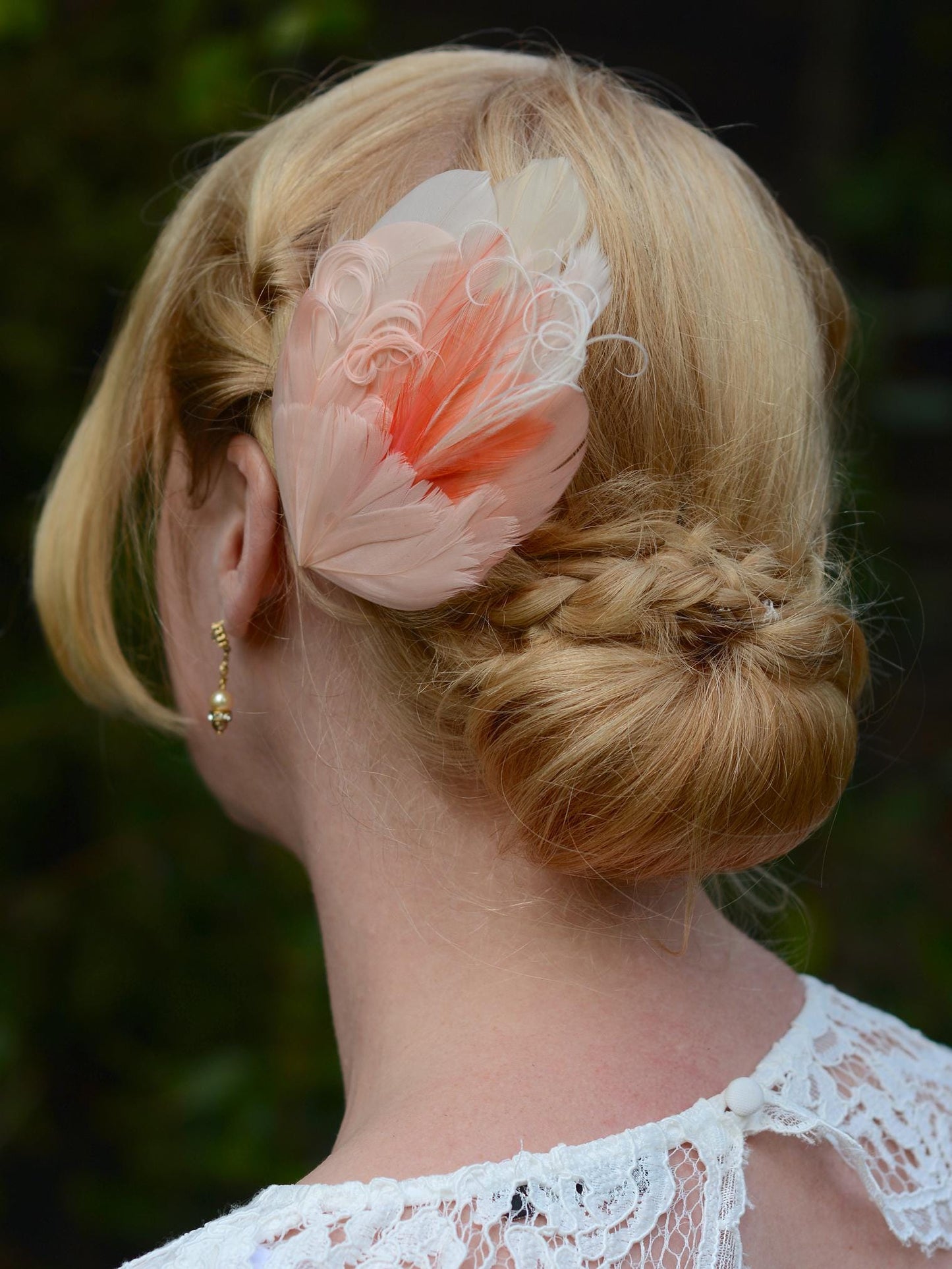 Feather Hair Clip in Ombre Blush Pink and Ivory No.35 | Feather Fascinator | Feather Headpiece | Wedding Fascinator | Bridal Headpiece