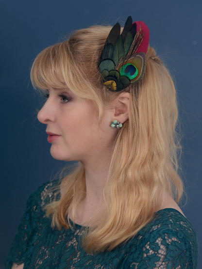 Burgundy and Peacock Feather Hair Clip | Peacock Feather Fascinator | Wedding Fascinator | Bridal Hair Clip | Bridesmaid Hair Clip