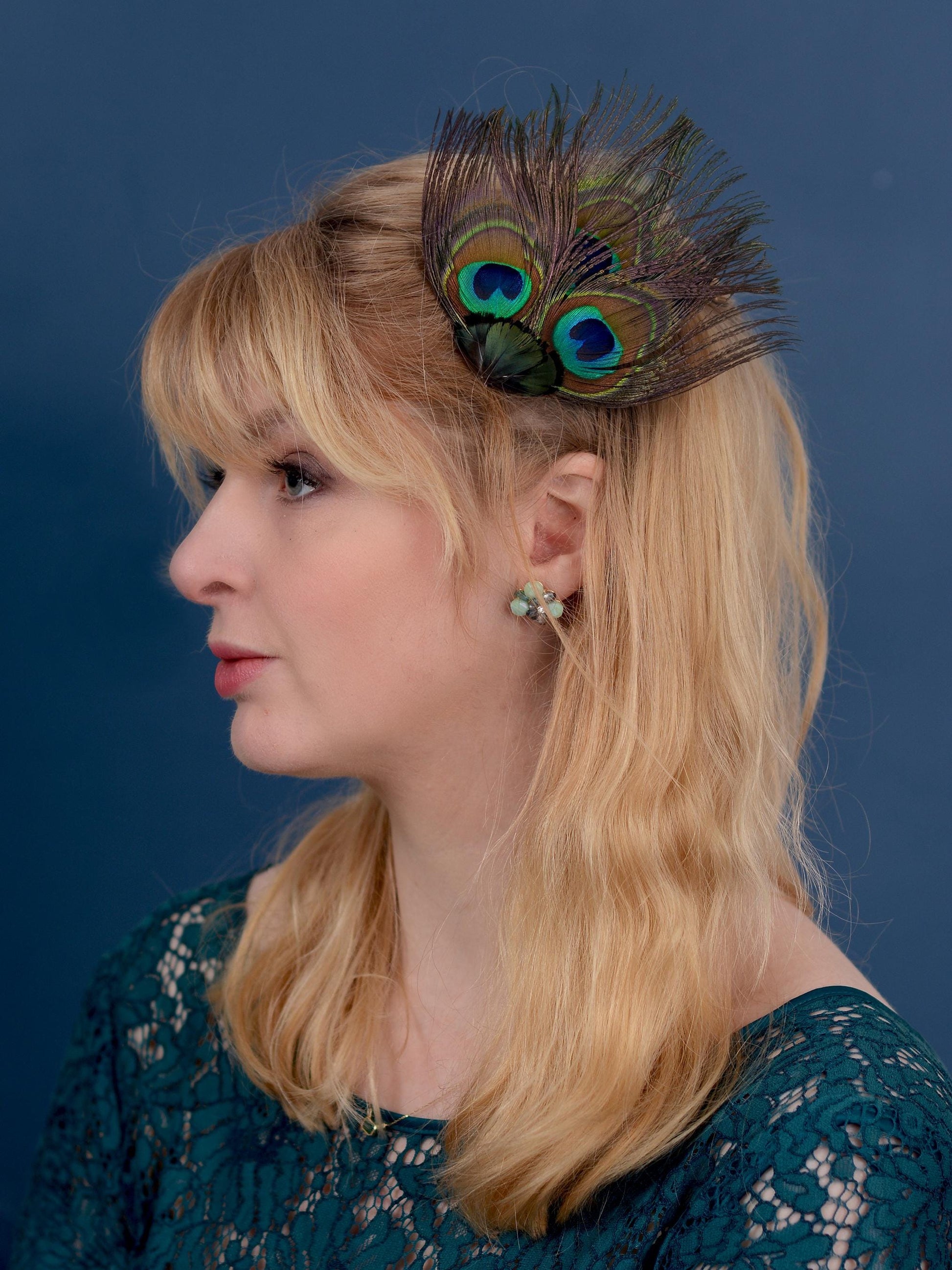 Peacock Feather Hair Clip | Peacock Feather Fascinator | Peacock Feather Headpiece | Wedding Fascinator | Green Feather Fascinator