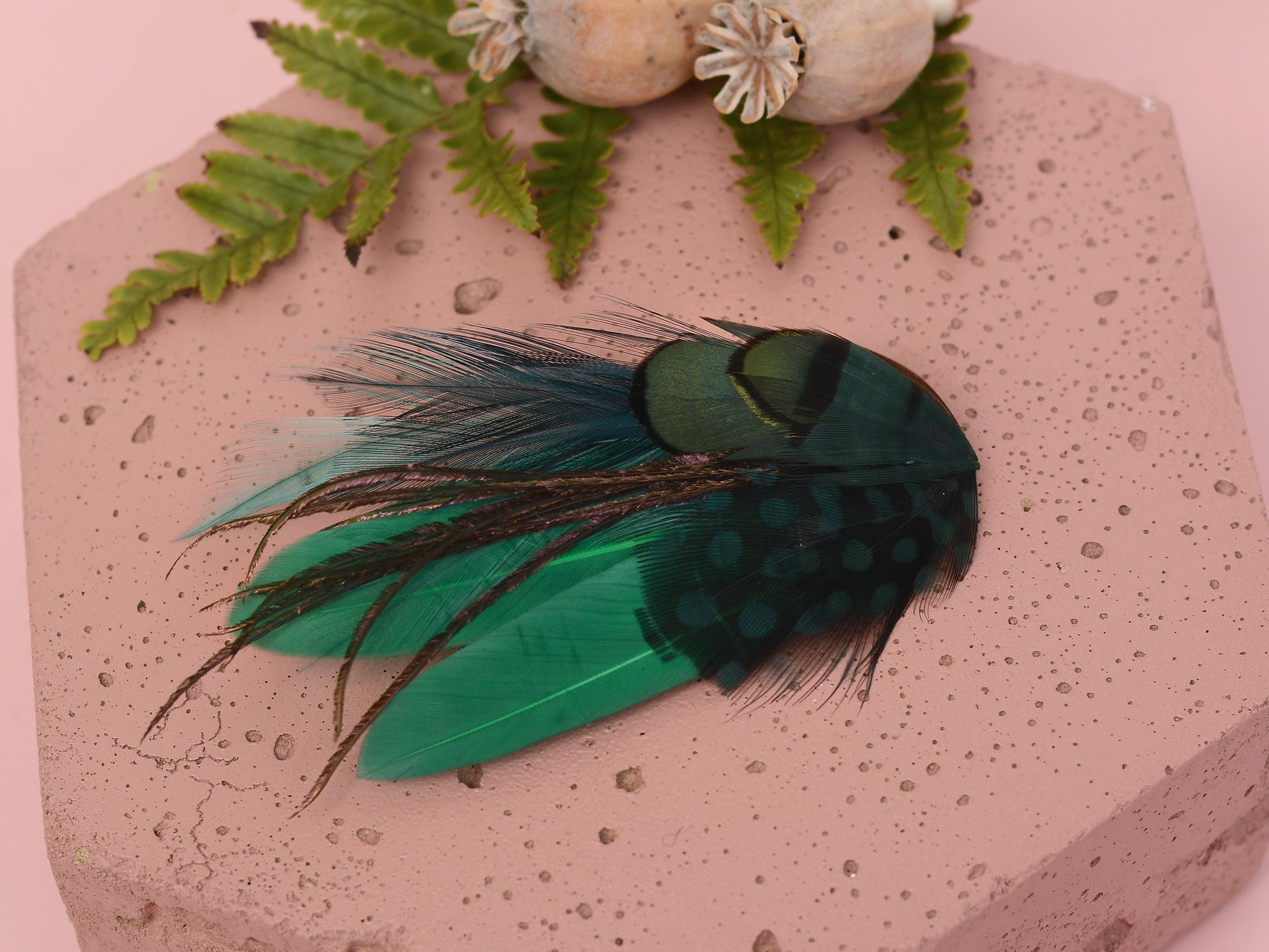 Small Green Feather Hair Clip | Pheasant Feather Hair Clip | Feather Fascinator | Bridal | Bridesmaid Hair Clip | Wedding Fascinator