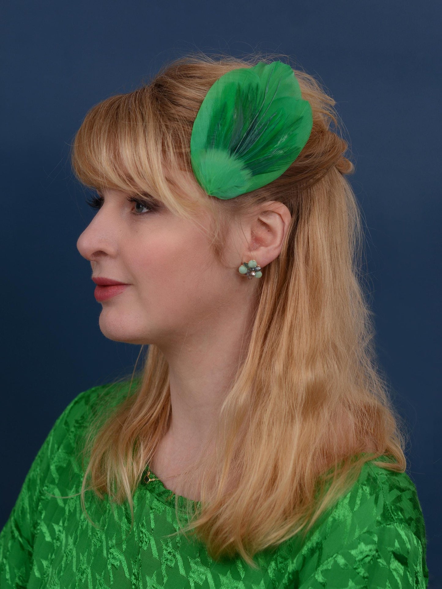 Feather Hair Clip in Emerald Green | Feather Fascinator | Feather Headpiece | Bridal Hair Clip | Bridesmaids Hair Clip