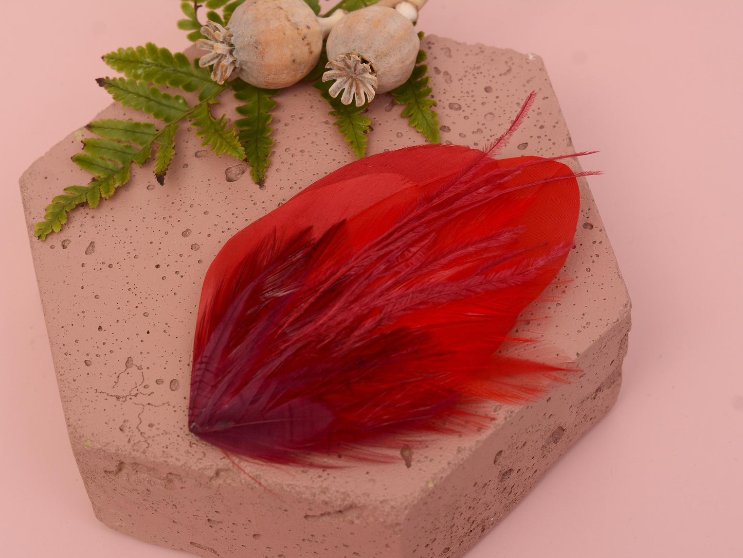 Red and Crimson Feather Hair Clip | Red Feather Fascinator | Red Feather Headpiece | Red Fascinator | Wedding Fascinator | Bridal Headpiece