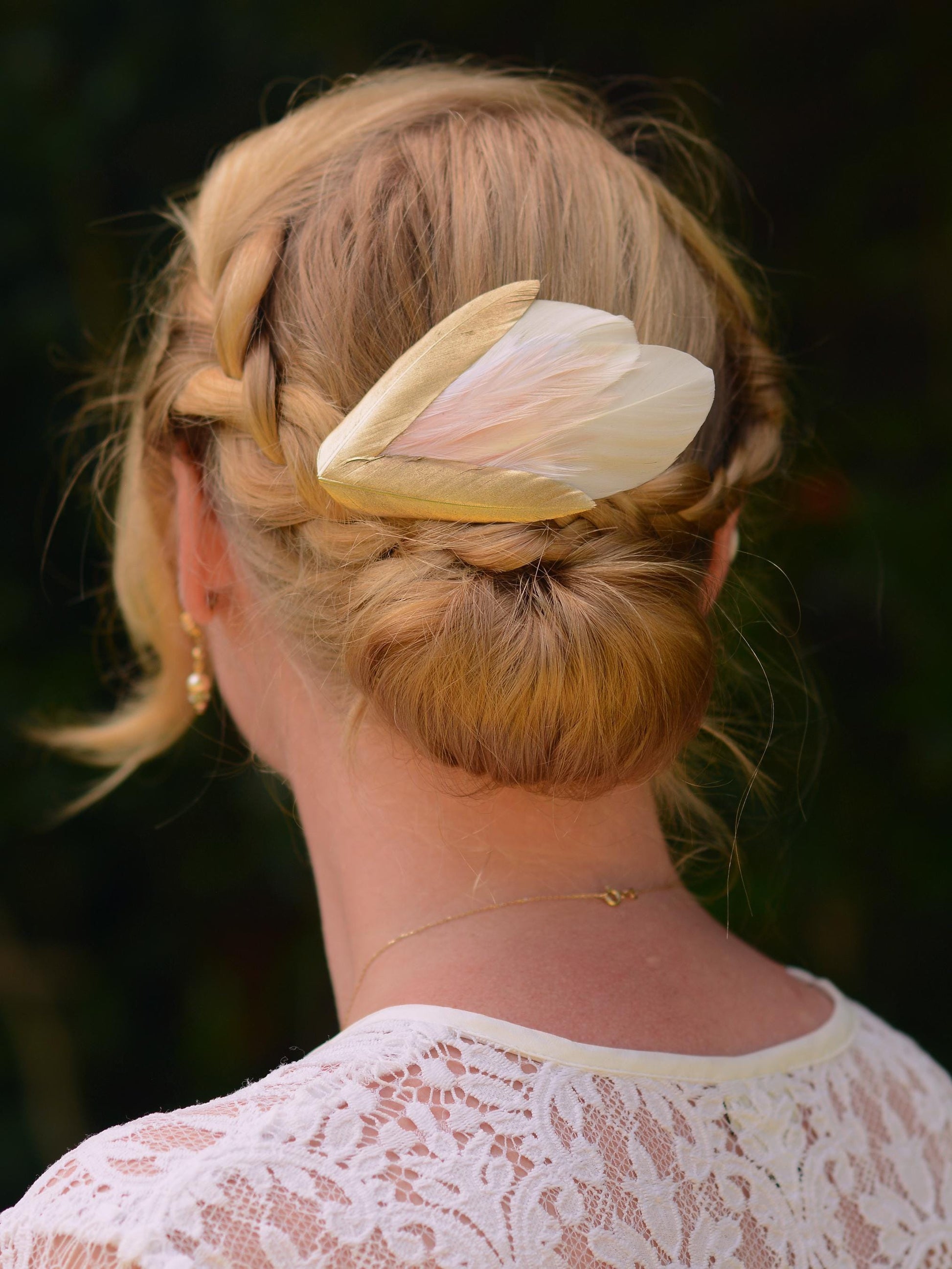 Feather Hair Clip in Ivory and Gold | Feather Fascinator | Ivory Feather Headpiece | Bridal Hair Clip | Bridal Headpiece | Bridesmaids