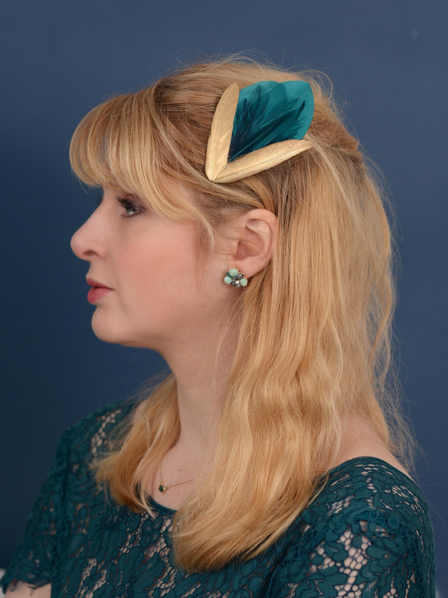 Feather Hair Clip in Teal Green and Gold | Feather Fascinator | Feather Headpiece | Bridal Hair Clip | Bridal Headpiece | Bridesmaids