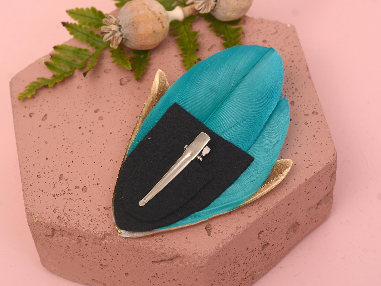 Feather Hair Clip in Teal Green and Gold | Feather Fascinator | Feather Headpiece | Bridal Hair Clip | Bridal Headpiece | Bridesmaids