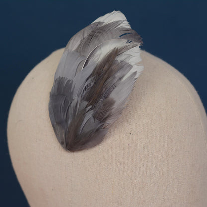 Feather Hair Clip in Silver Grey | Feather Fascinator | Feather Headpiece | Wedding Fascinator | Bridal Headpiece