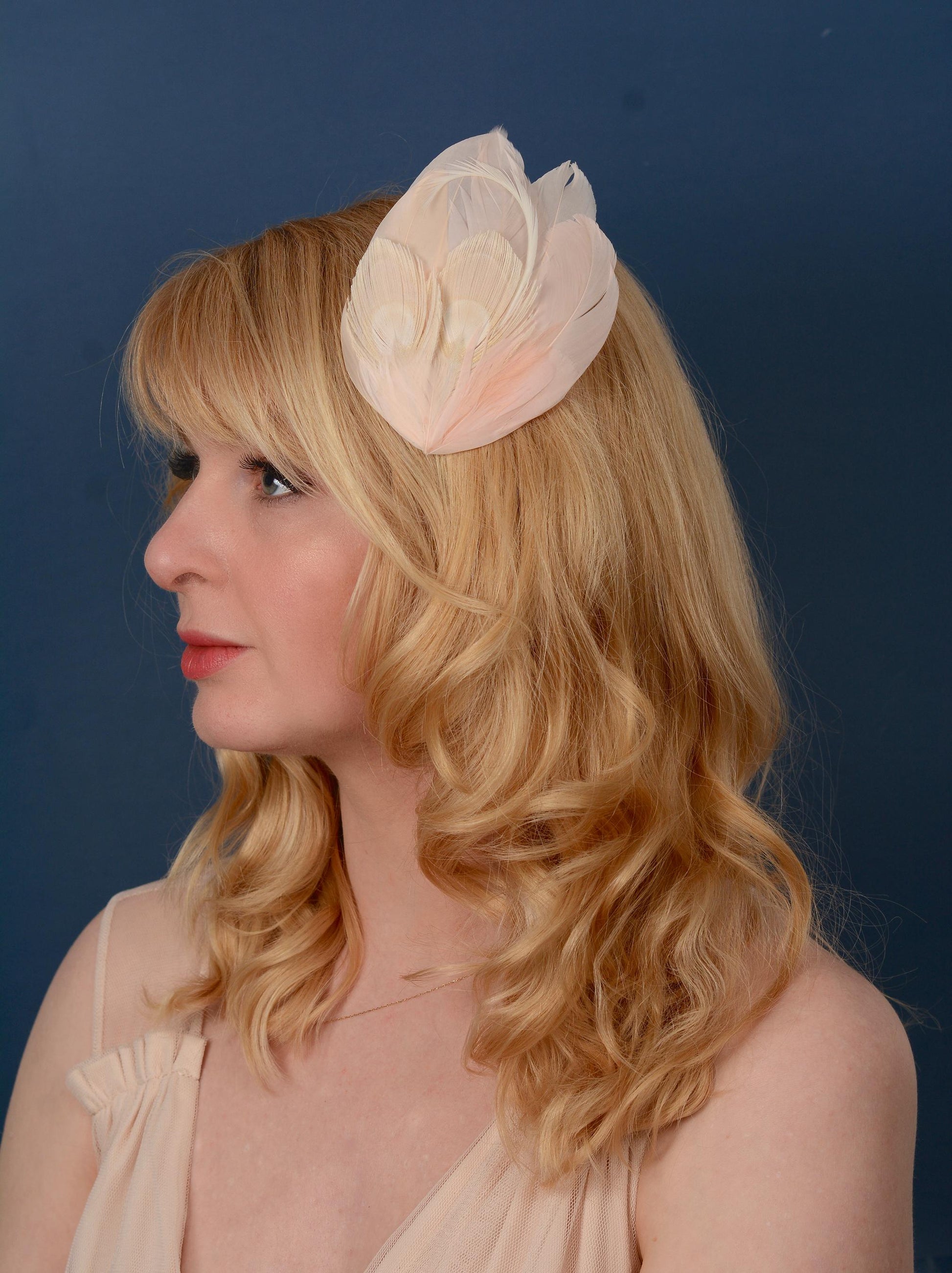 Peacock Feather Hair Clip in Ivory and Blush Pink No.32 | Bridal Feather Hair Clip | Blush Feather Fascinator